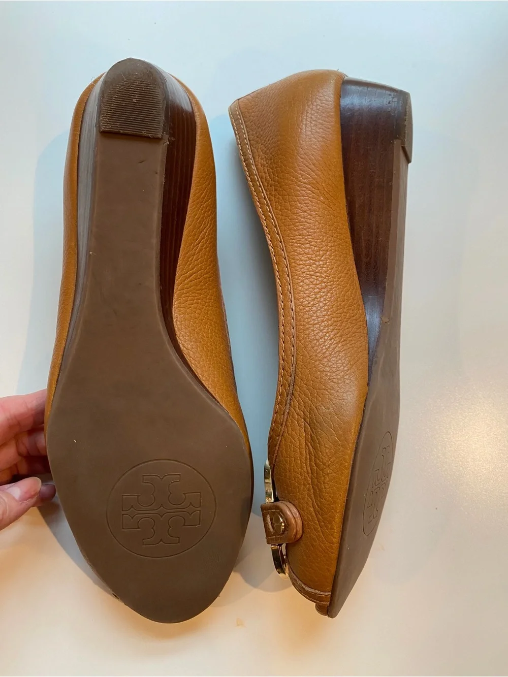 Tory Burch Brown Leather Peep-Toe low wedge with gold logo